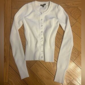 🌹5 for $50🌹 White Button-Up Cardigan